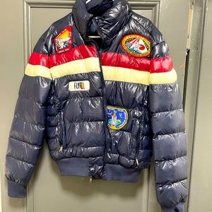 Comfortable jacket it’s very versatile for men !